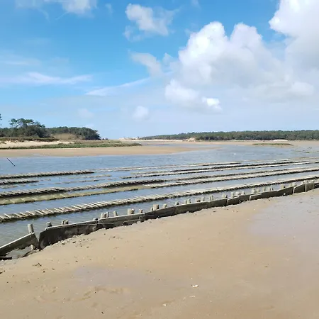 A Port Bourgenay, Vue Sur Lac, Au Pied D'un Parc Aquatique Talmont-Saint-Hilaire